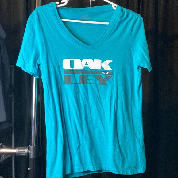 Oakley T-Shirt - Picture 1 of 3